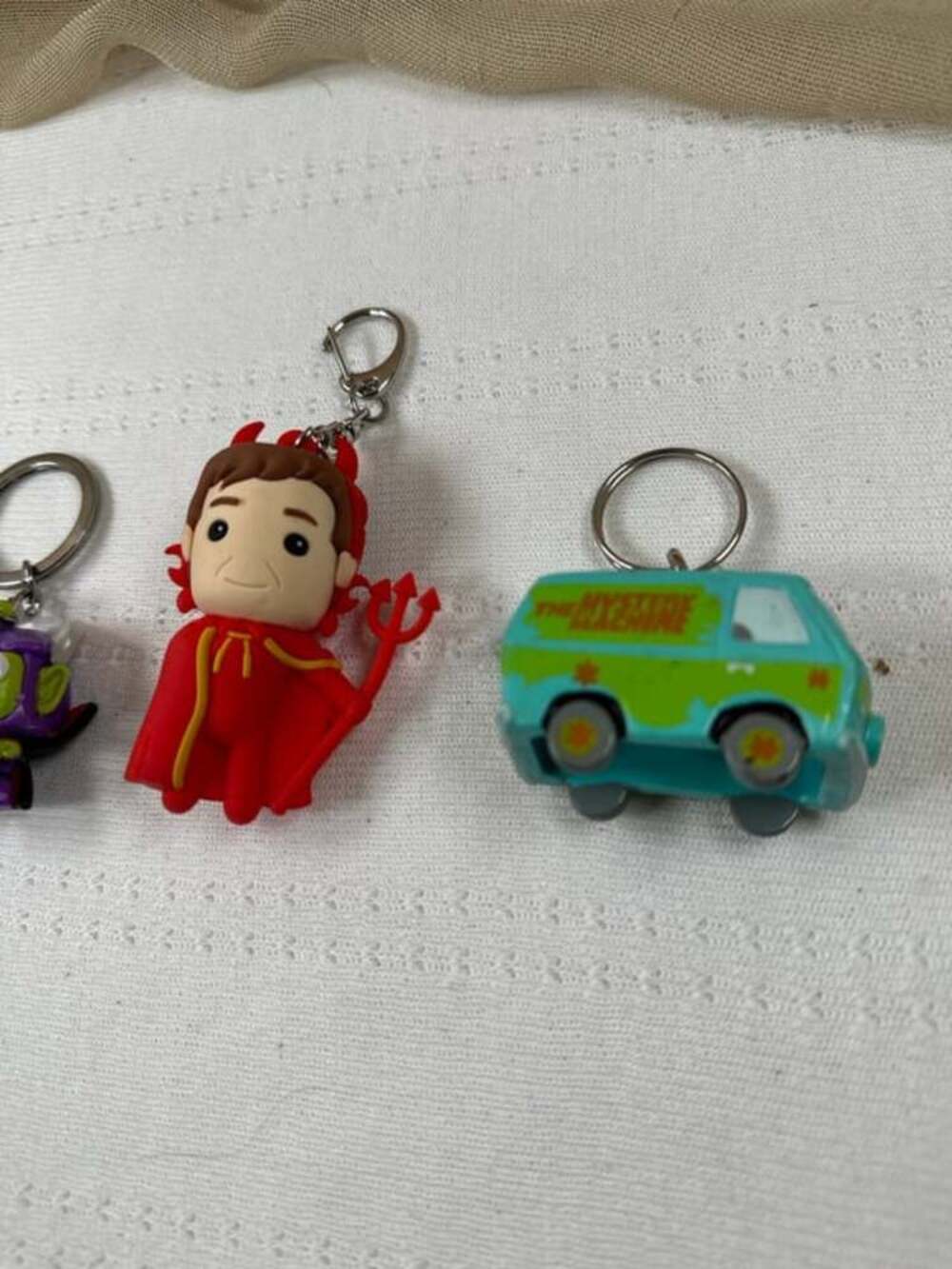Collectors Keychain Lot - Picture 3 of 3
